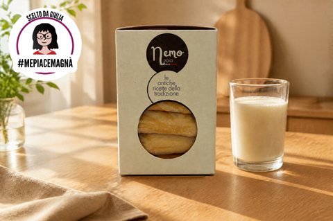 biscotti da inzuppo in scatola