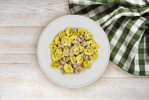 TORTELLINIPANNAPROSCIUTTO2-1.jpg